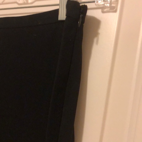 BCBG black suit - Picture 8 of 9